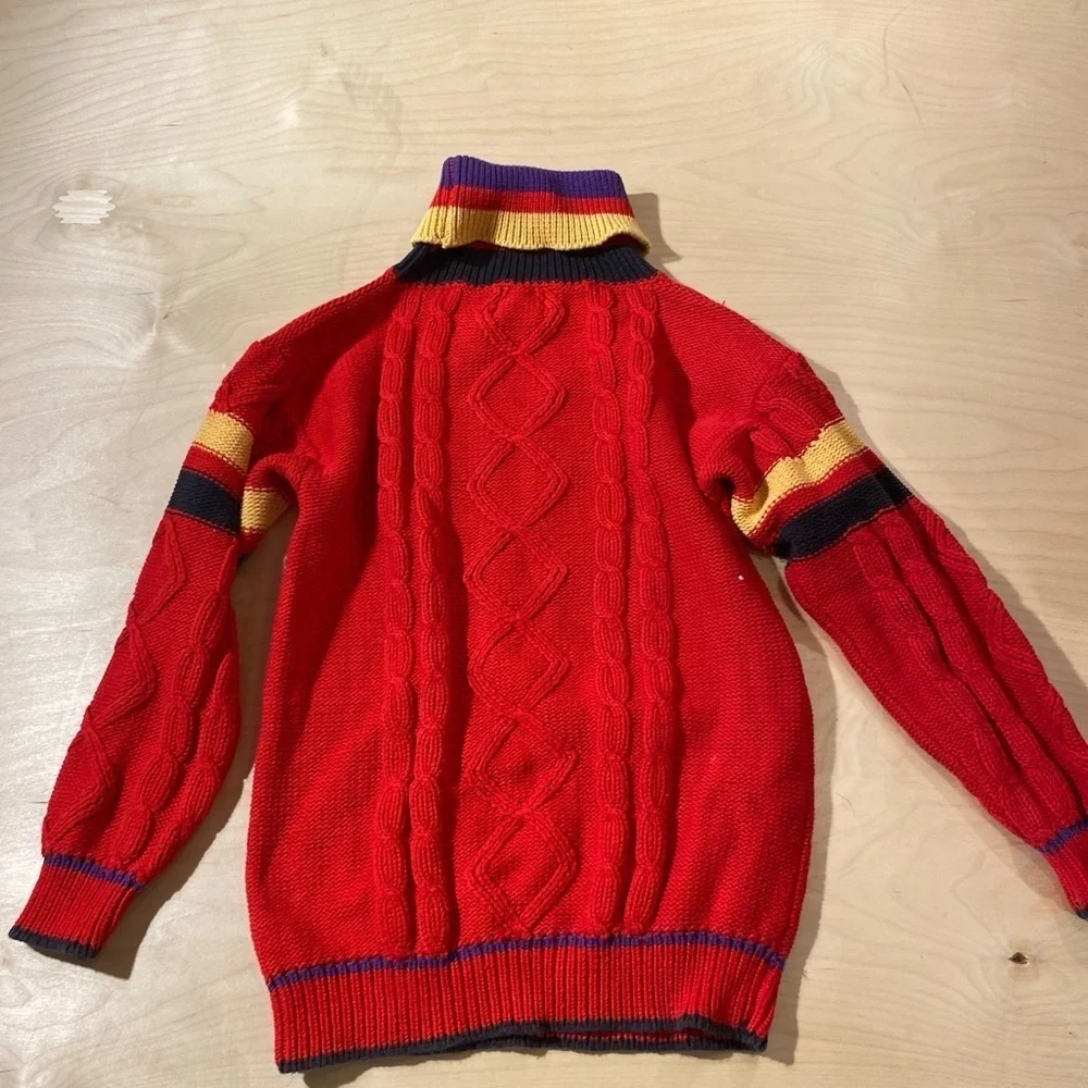 Tyler House Sweater size Small (BT)